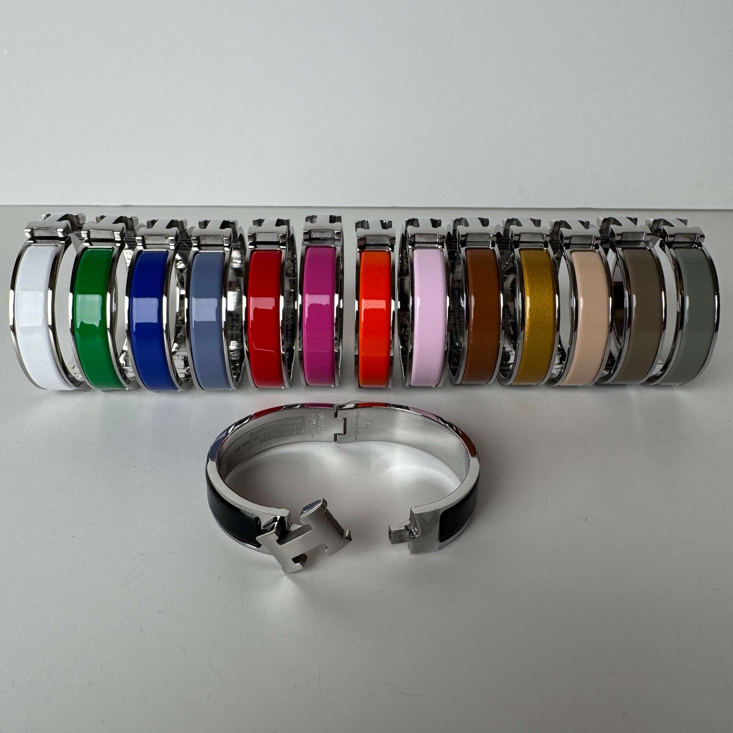 White gold enamel H bangles in multiple color